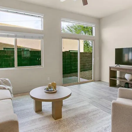 Landing At La Collina - 1 Bedroom In University Circle